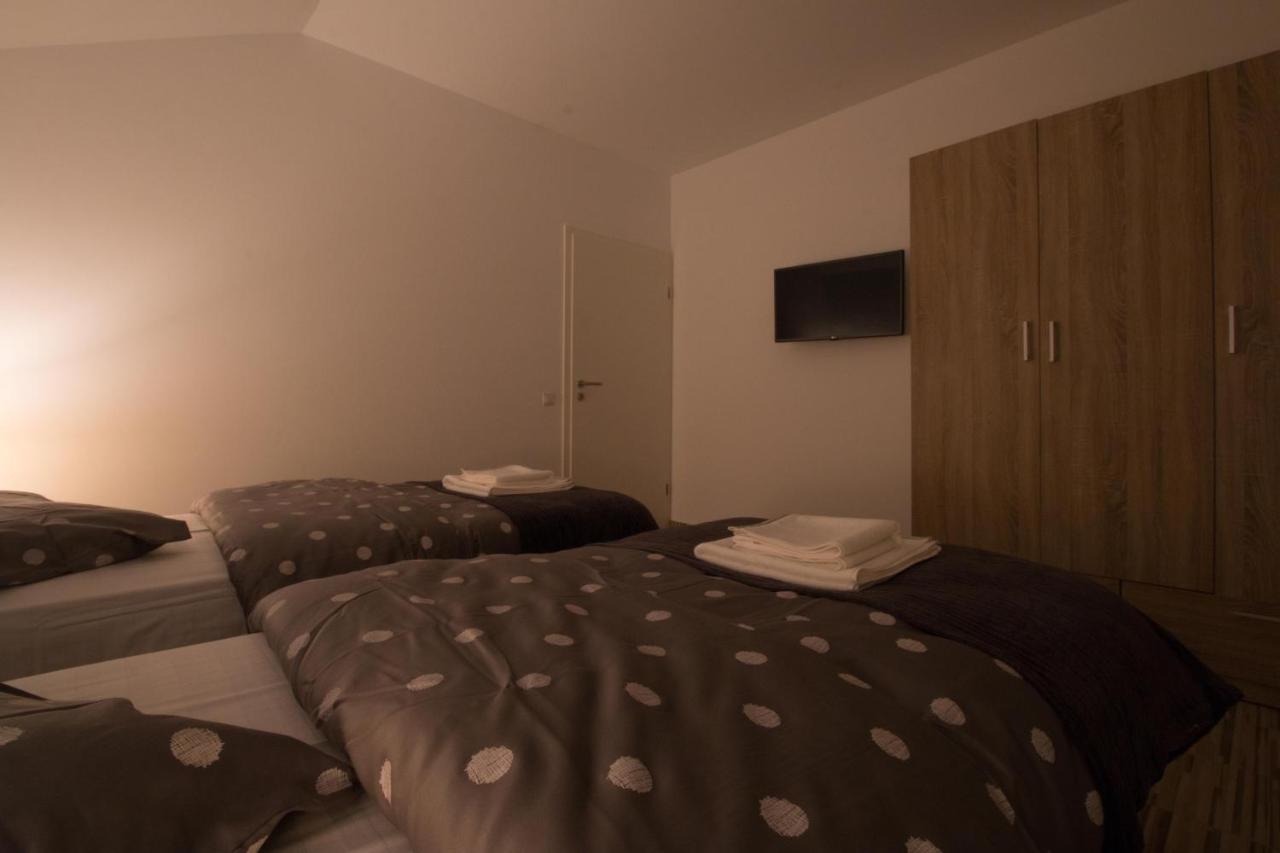 Stars & Mountain Apartment بوستين المظهر الخارجي الصورة